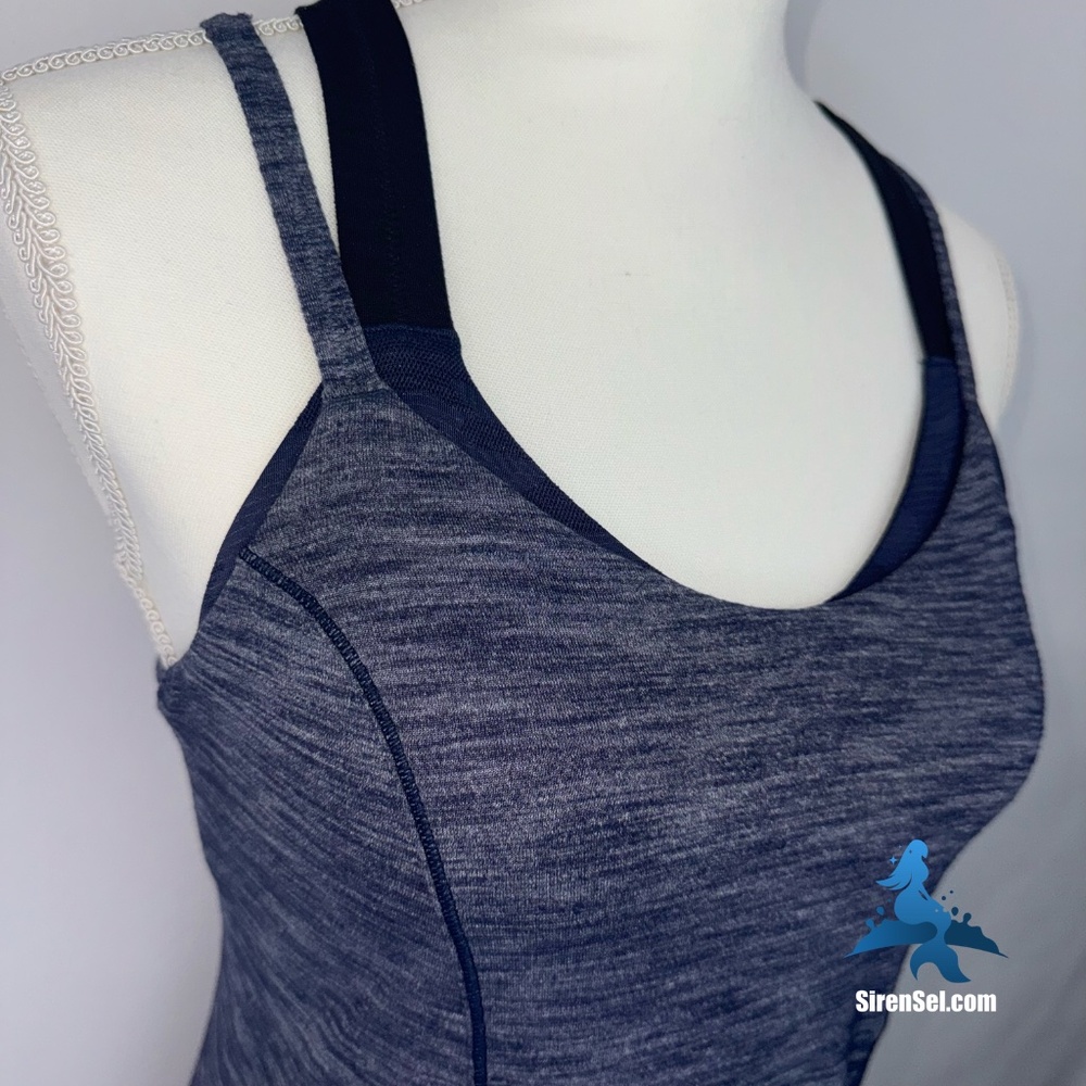 1139 lululemon Run For Gold Tank - Size 6 - Heathered Deep Navy - Picture 3 of 15
